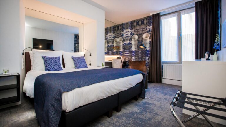 2019 1. blauwe kamer golden tulip hotel central resize 768x432